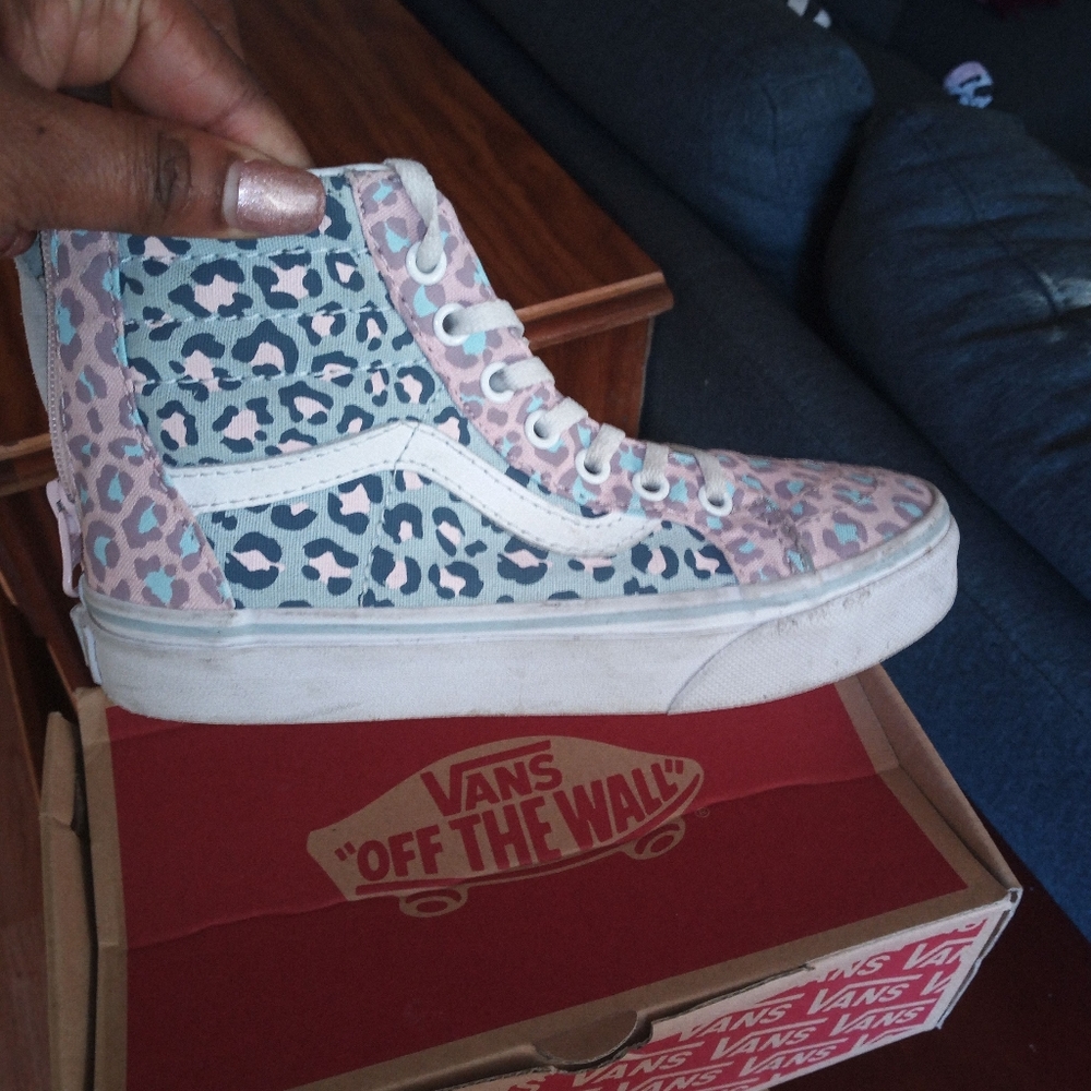 Girl's Vans